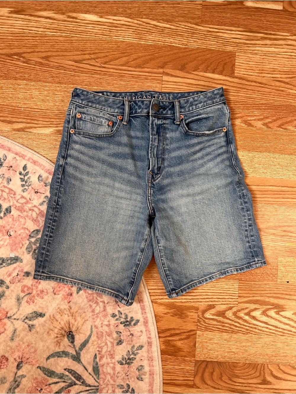 American Eagle Outfitters Light Blue Denim Menโs Shorts